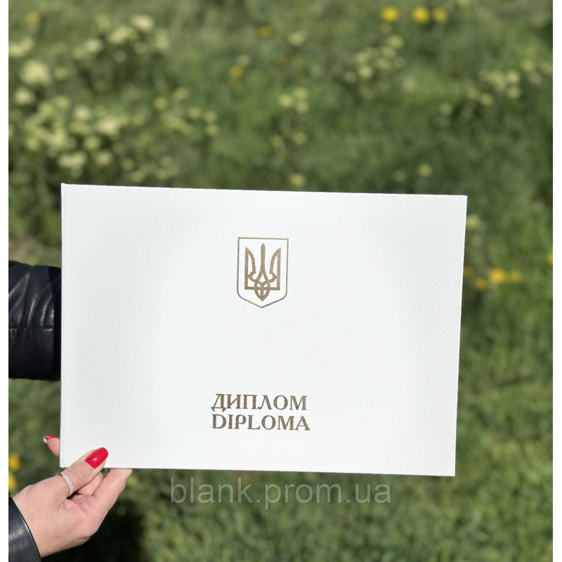 Обкладинка для диплома А4 альбомна біла тверда